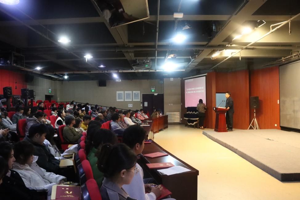 cbfb665b8a3ddb4b4d8d8806f0d4e0b