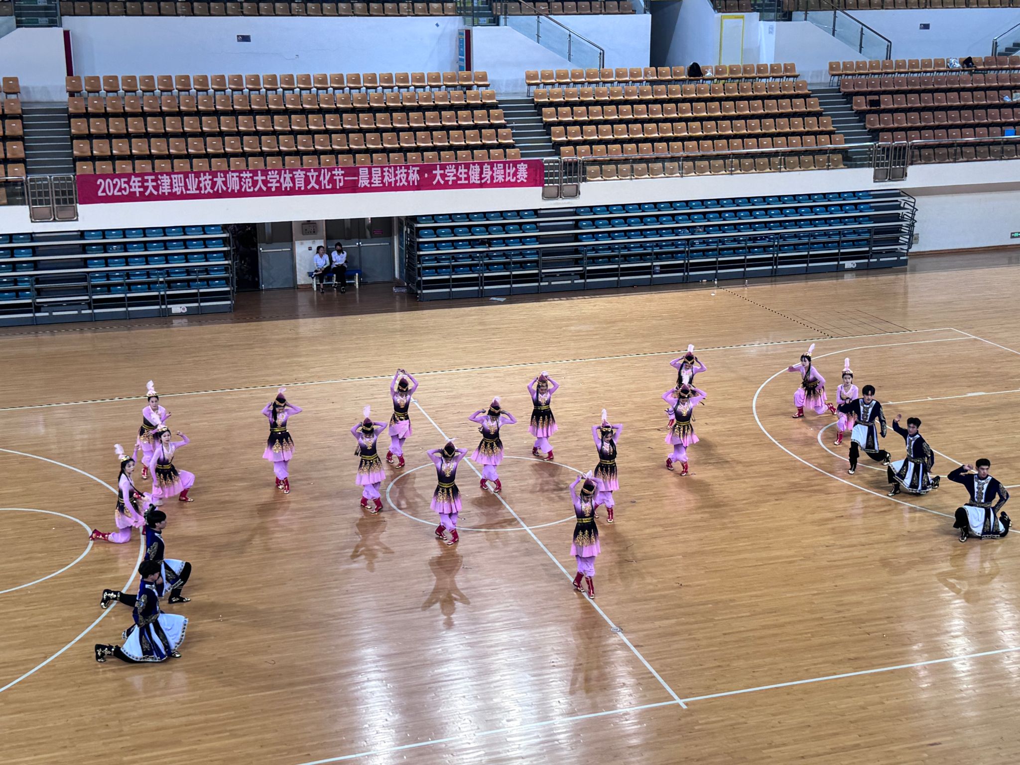 692c33f6ac5b2814af934278ea74421